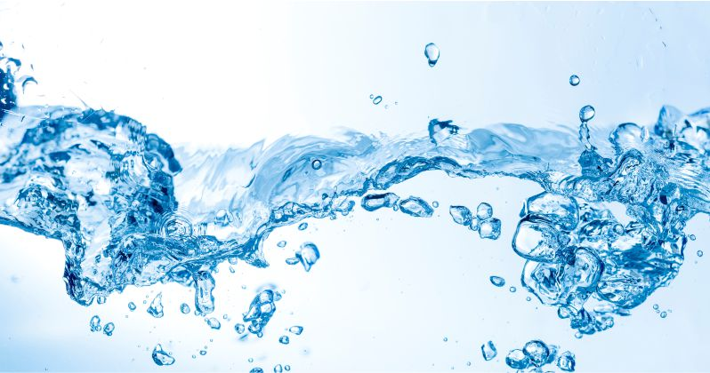 Concept ivóvízszűrő az egészséges és tiszta vízért!